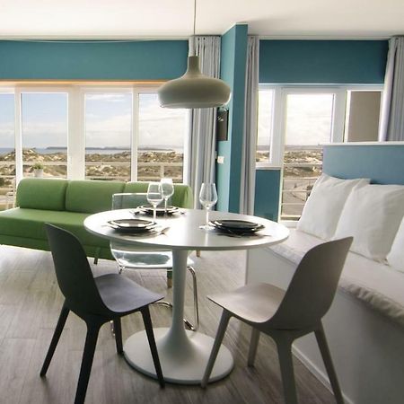 Baywatch Beach House Peniche Exterior photo
