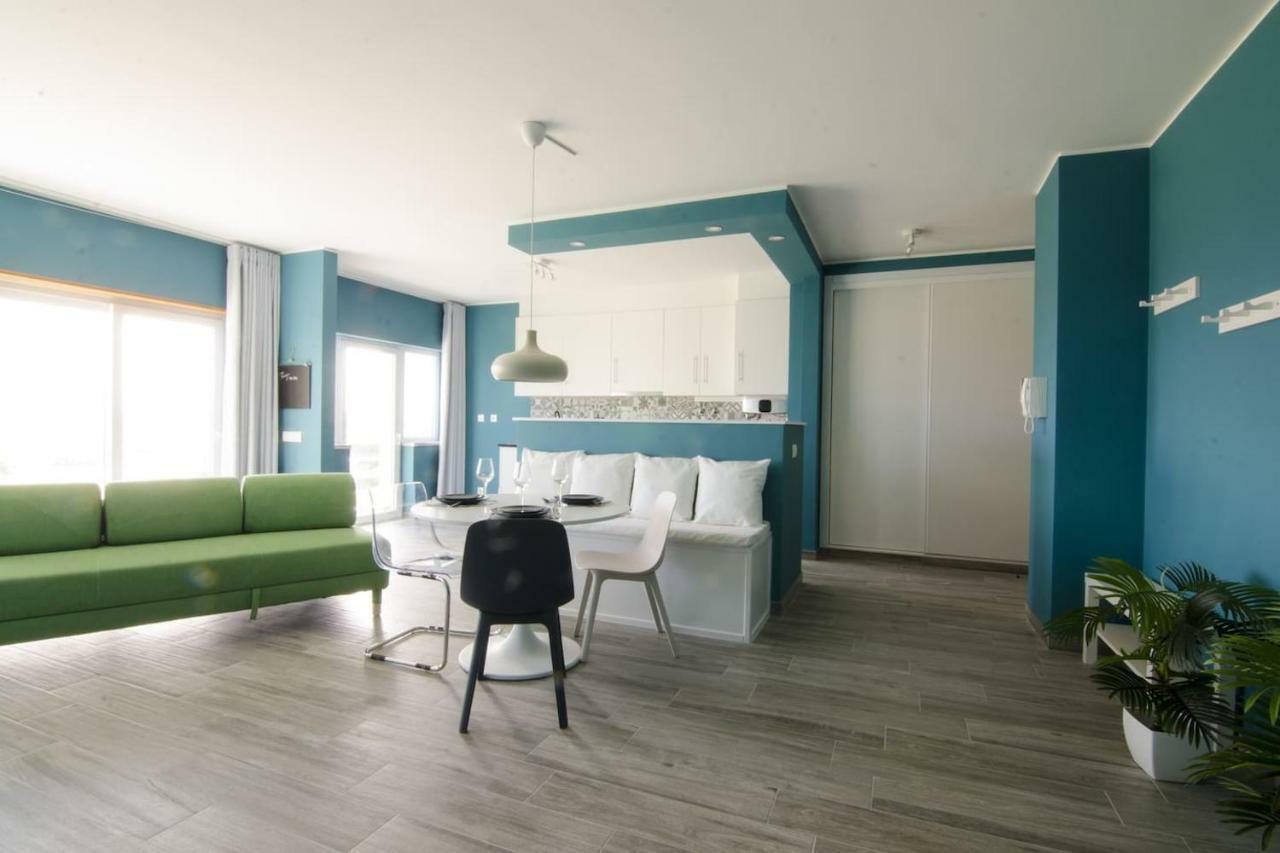 Baywatch Beach House Peniche Exterior photo